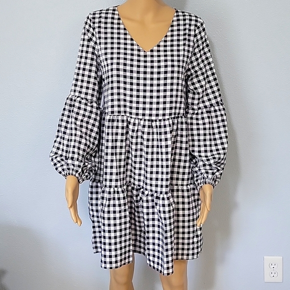 Dresses & Skirts - Women's V Neck Long Sleeve Plaid Printed Tunic Dress Small